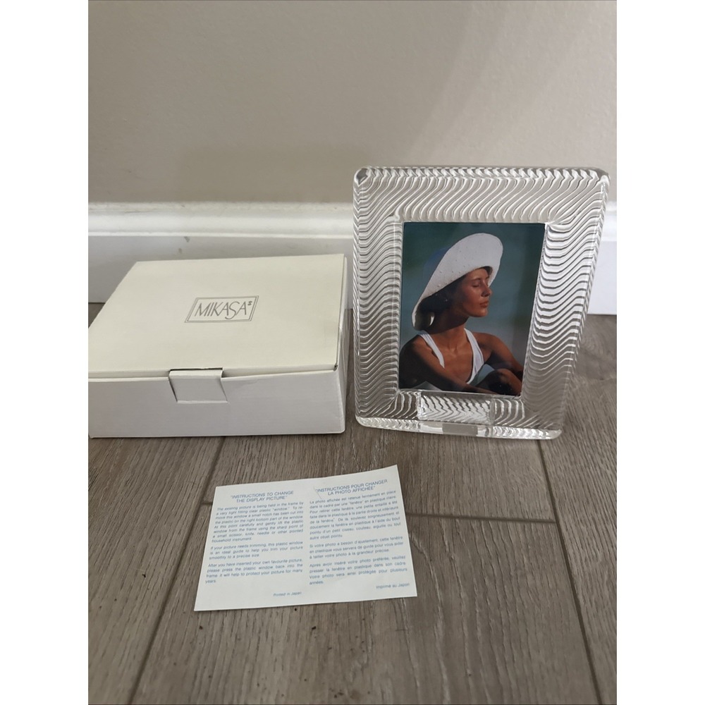 NEW Mikasa Crystal Wave PatternNew With Tag & Box Picture Frame 4 X 3